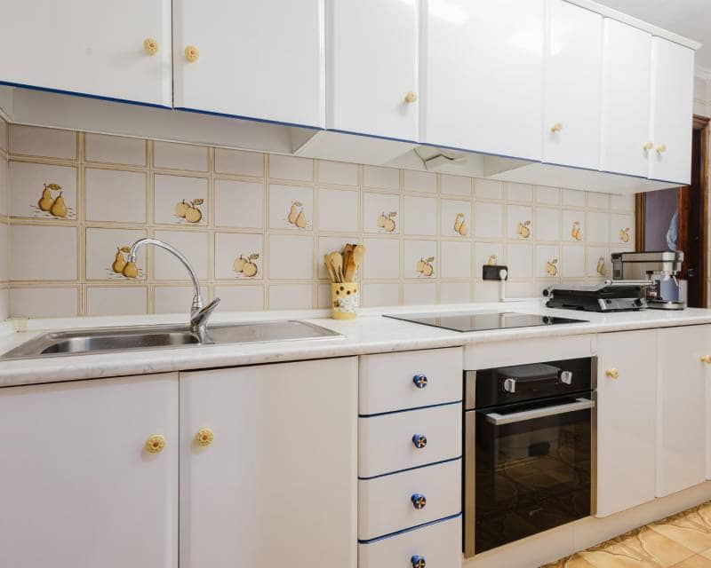 3 bedroom Apartment for sale in Torrevieja with pool - € 232,000 (Ref: 10163436)
