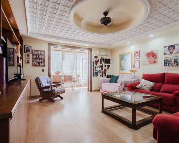 3 bedroom Apartment for sale in Playa del Acequión, Torrevieja with pool - € 232,000 (Ref: 10163436)