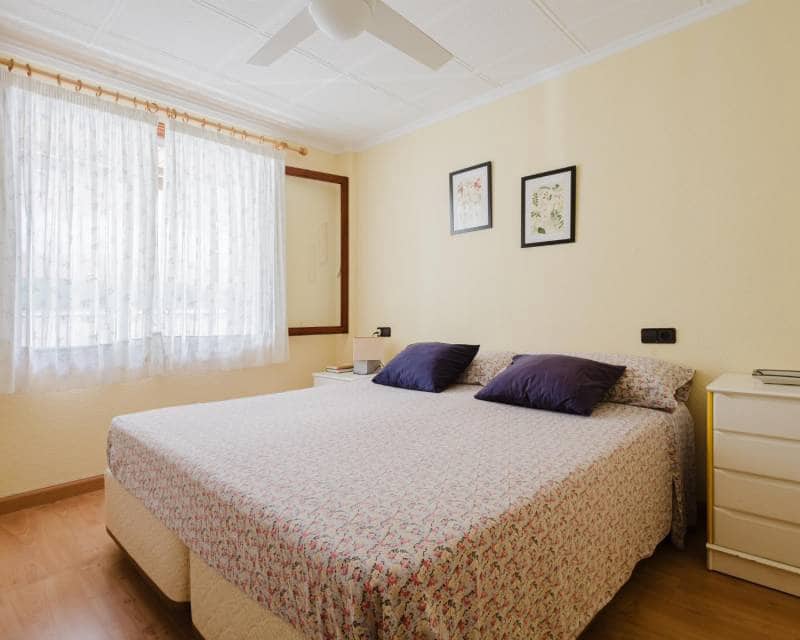 3 bedroom Apartment for sale in Torrevieja with pool - € 232,000 (Ref: 10163436)