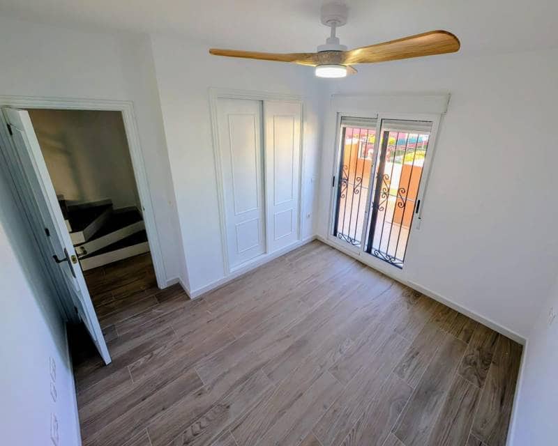 3 soveværelse Byhus til salg i Dream Hills med swimmingpool - € 249.000 (Ref: 10163550)