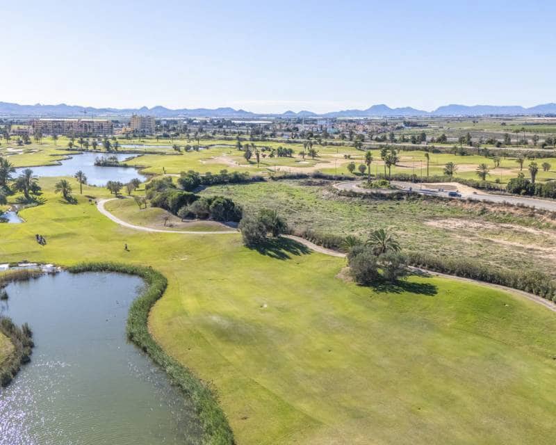 3 soverom Leilighet til salgs i Los Alcazares med svømmebasseng garasje - € 379 000 (Ref: 10163552)