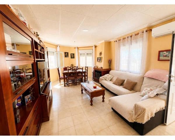 5 sovrum Villa till salu i La Siesta, Torrevieja med pool garage - 389 000 € (Ref: 10165386)