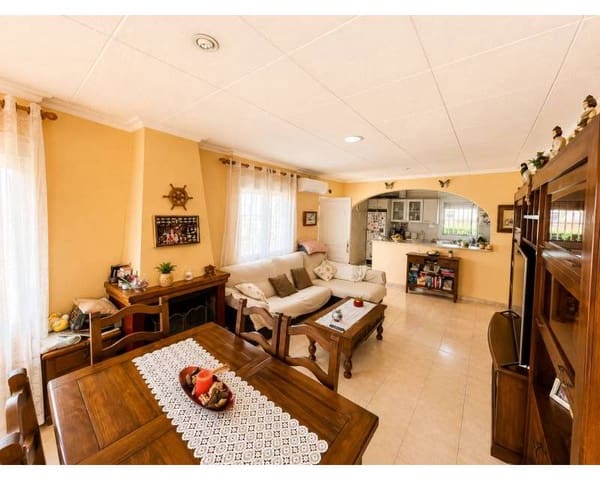 5 sovrum Villa till salu i La Siesta, Torrevieja med pool garage - 389 000 € (Ref: 10165386)