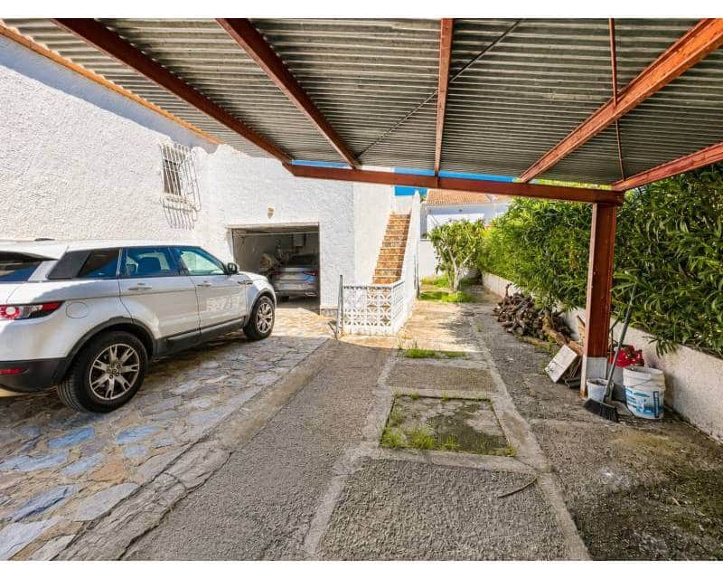 5 sovrum Villa till salu i La Siesta med pool garage - 389 000 € (Ref: 10165386)