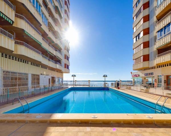 Apartamento de 3 habitaciones en Playa del Acequión, Torrevieja en venta con piscina garaje - 249.000 € (Ref: 10165387)