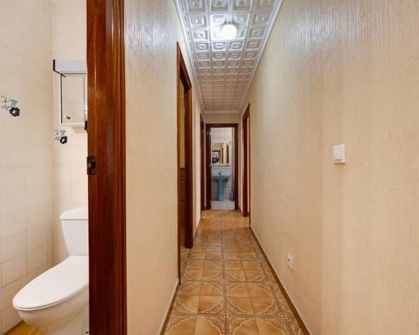 Apartamento de 3 habitaciones en Playa del Acequión, Torrevieja en venta con piscina garaje - 249.000 € (Ref: 10165387)