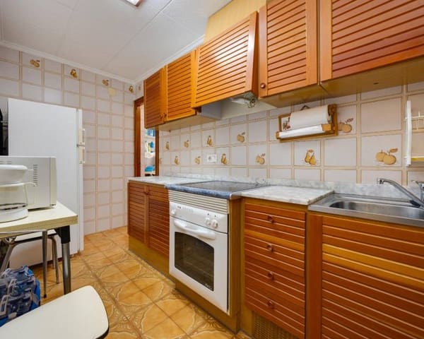 Apartamento de 3 habitaciones en Playa del Acequión, Torrevieja en venta con piscina garaje - 249.000 € (Ref: 10165387)