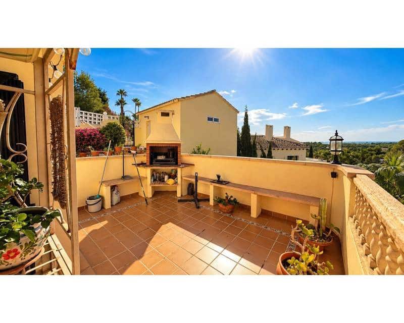 5 Zimmer Villa zu verkaufen in Las Ramblas Golf mit Pool - 635.000 € (Ref: 10165481)
