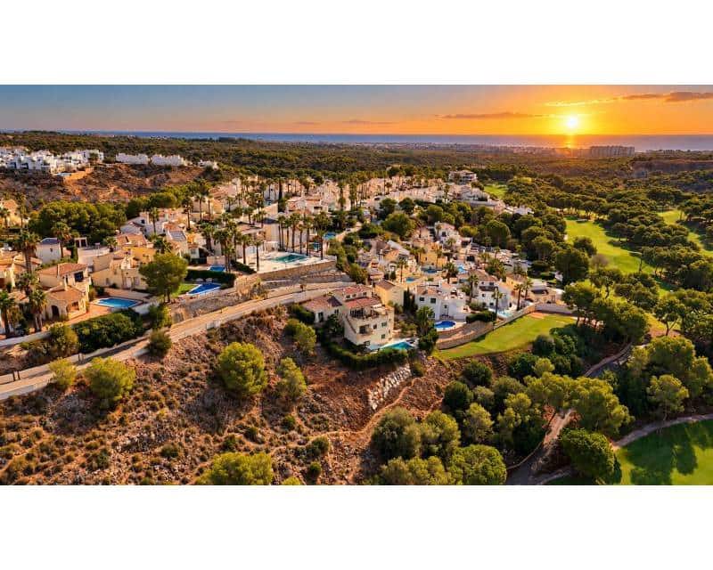 5 Zimmer Villa zu verkaufen in Las Ramblas Golf mit Pool - 635.000 € (Ref: 10165481)