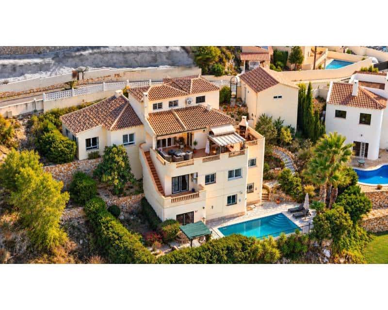 5 Zimmer Villa zu verkaufen in Las Ramblas Golf mit Pool - 635.000 € (Ref: 10165481)