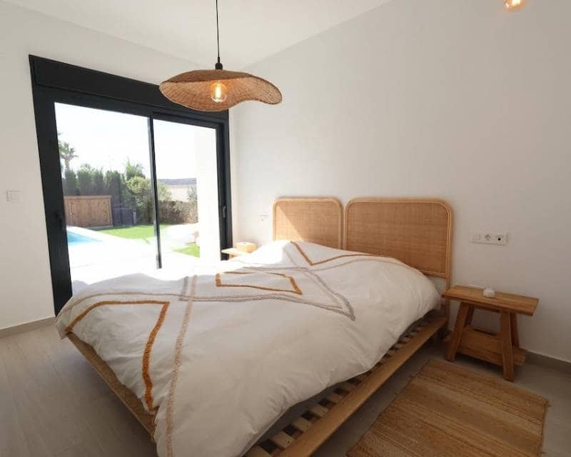 3 quarto Moradia para venda em Algorfa com piscina garagem - 620 000 € (Ref: 10167157)