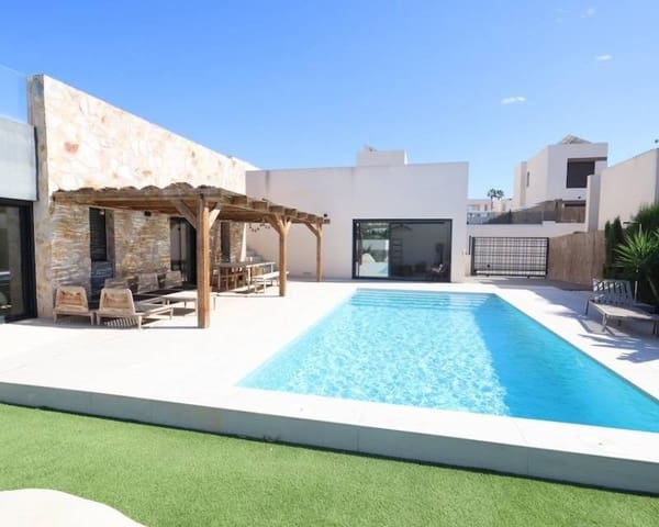3 quarto Moradia para venda em Algorfa com piscina garagem - 620 000 € (Ref: 10167157)