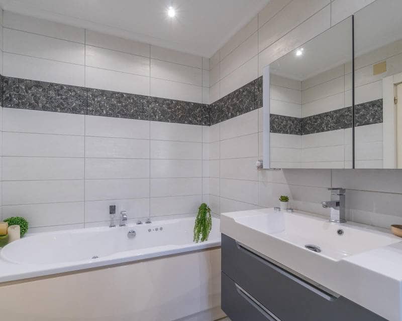 3 slaapkamer Villa te koop in Playa Flamenca met zwembad garage - € 520.000 (Ref: 10167474)