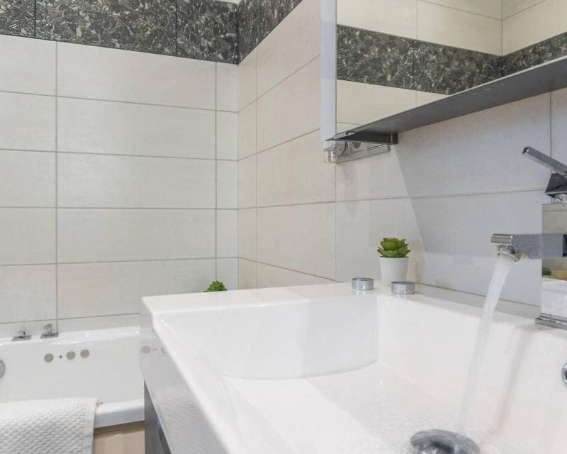 3 slaapkamer Villa te koop in Playa Flamenca met zwembad garage - € 520.000 (Ref: 10167474)