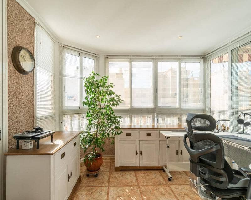 3 slaapkamer Penthouse te koop in Torrevieja - € 239.500 (Ref: 10168879)