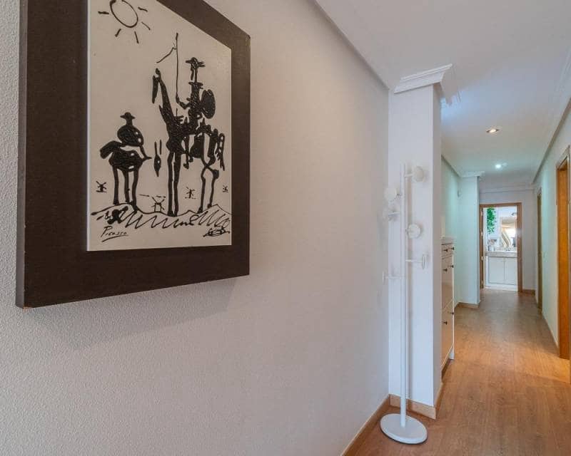 3 slaapkamer Penthouse te koop in Torrevieja - € 239.500 (Ref: 10168879)