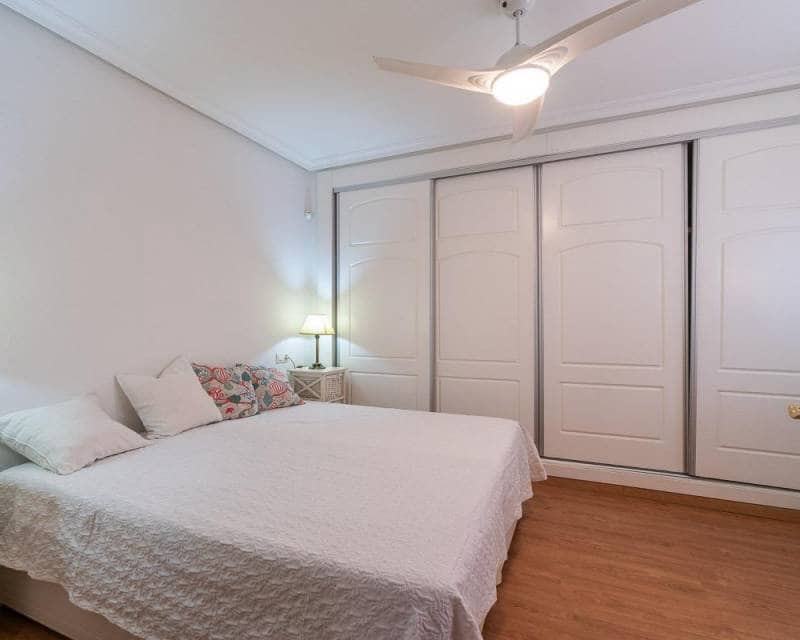 3 slaapkamer Penthouse te koop in Torrevieja - € 239.500 (Ref: 10168879)