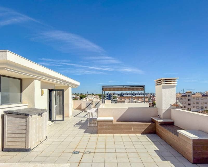 3 soverom Leilighet til salgs i La Zenia med svømmebasseng garasje - € 510 000 (Ref: 10169413)