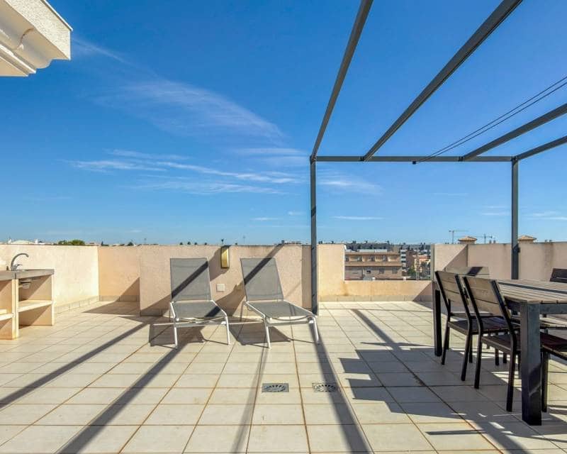 3 soverom Leilighet til salgs i La Zenia med svømmebasseng garasje - € 510 000 (Ref: 10169413)