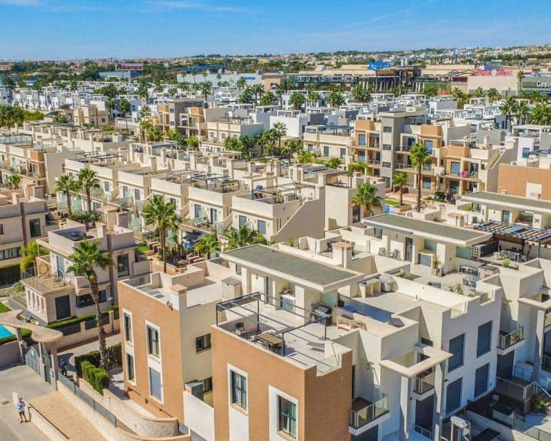3 soverom Leilighet til salgs i La Zenia med svømmebasseng garasje - € 510 000 (Ref: 10169413)