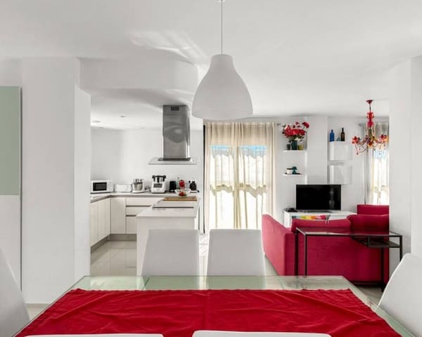 3 soverom Leilighet til salgs i La Zenia, Orihuela med svømmebasseng garasje - € 510 000 (Ref: 10169413)