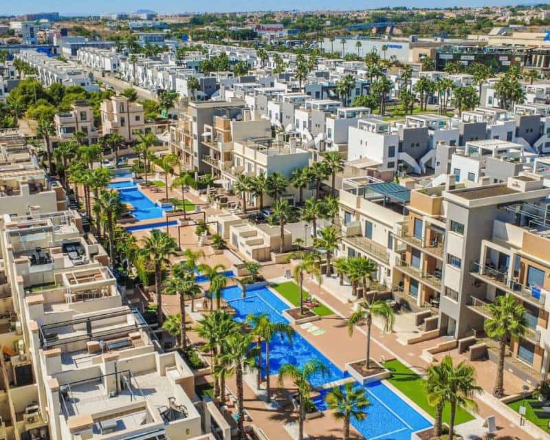 3 soverom Leilighet til salgs i La Zenia med svømmebasseng garasje - € 510 000 (Ref: 10169413)