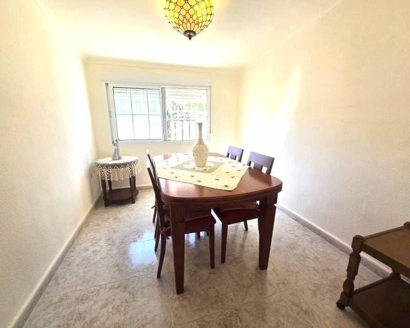 3 camera da letto Villa in vendita in Torrevieja con piscina garage - 347.800 € (Rif: 10175671)