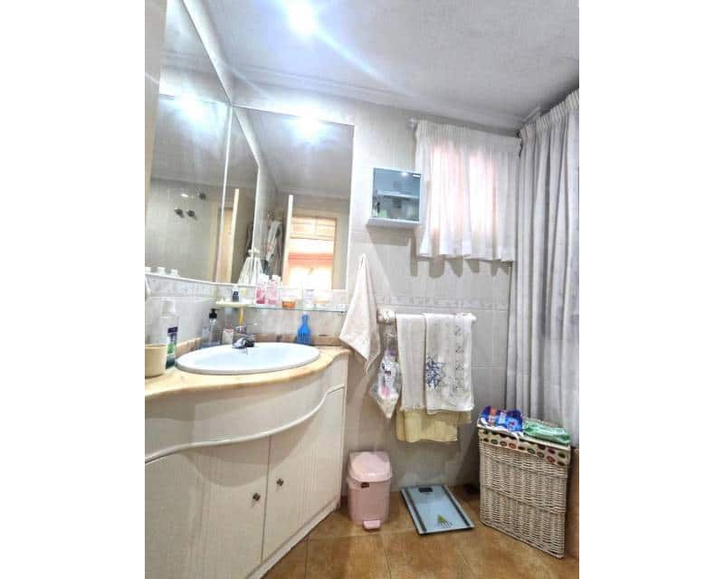 3 camera da letto Villa in vendita in Torrevieja con piscina garage - 347.800 € (Rif: 10175671)