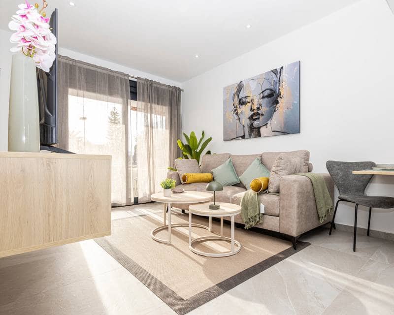 2 soverom Leilighet til salgs i Torrevieja med svømmebasseng - € 269 000 (Ref: 10175672)