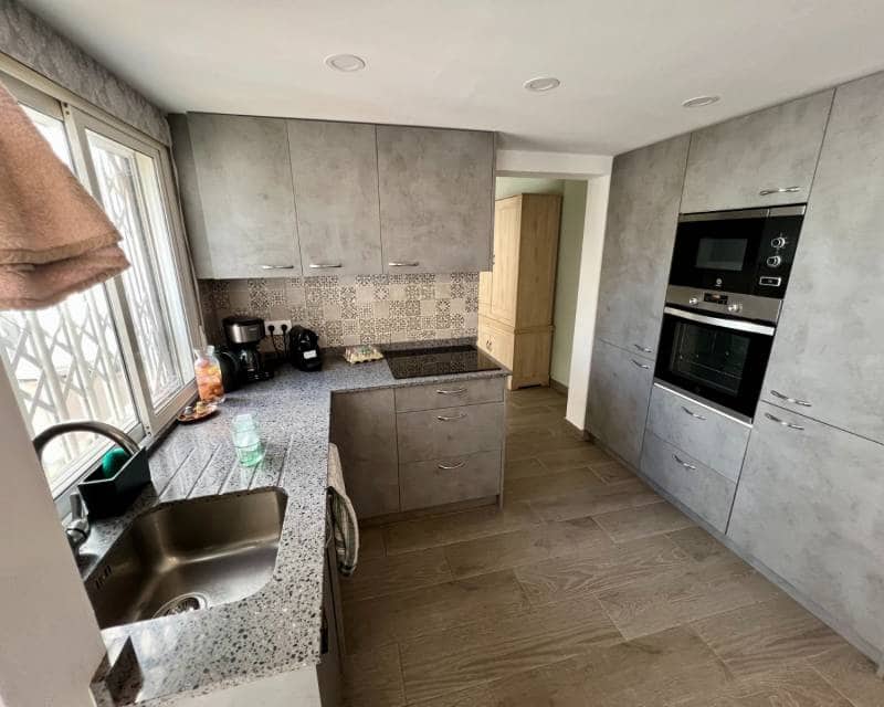 3 bedroom Villa for sale in Benferri with pool - € 235,000 (Ref: 10175782)