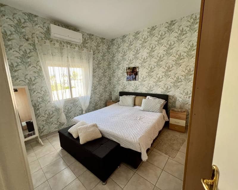 3 bedroom Villa for sale in Benferri with pool - € 235,000 (Ref: 10175782)