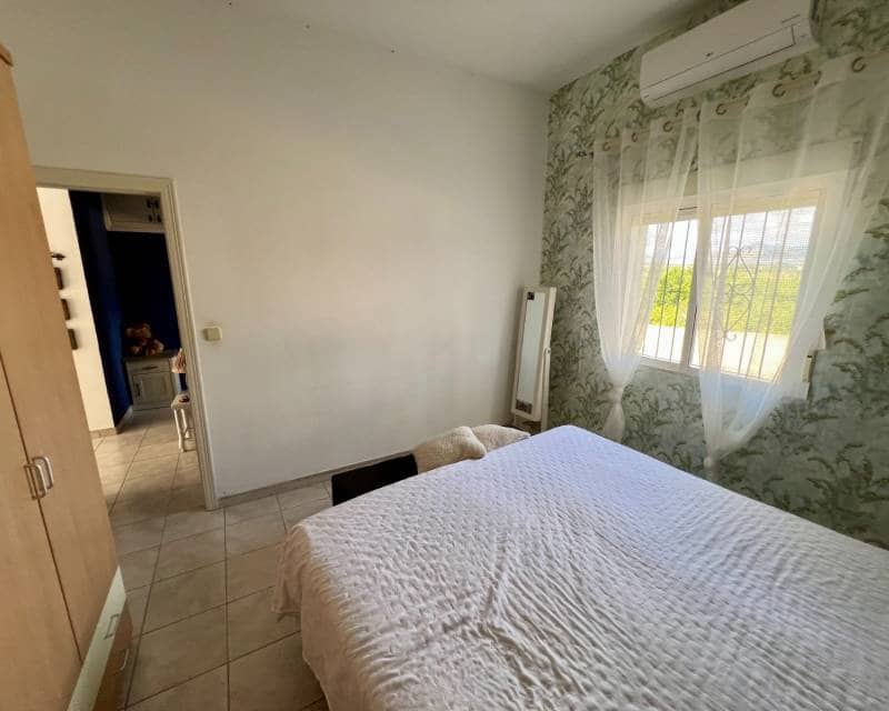 3 bedroom Villa for sale in Benferri with pool - € 235,000 (Ref: 10175782)