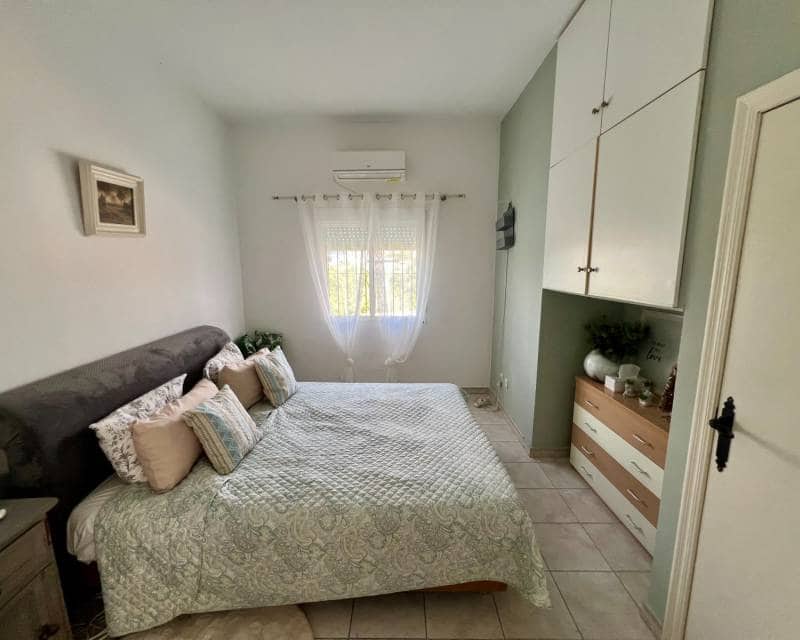 3 bedroom Villa for sale in Benferri with pool - € 235,000 (Ref: 10175782)