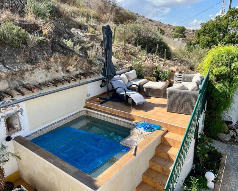 3 bedroom Villa for sale in Benferri with pool - € 235,000 (Ref: 10175782)