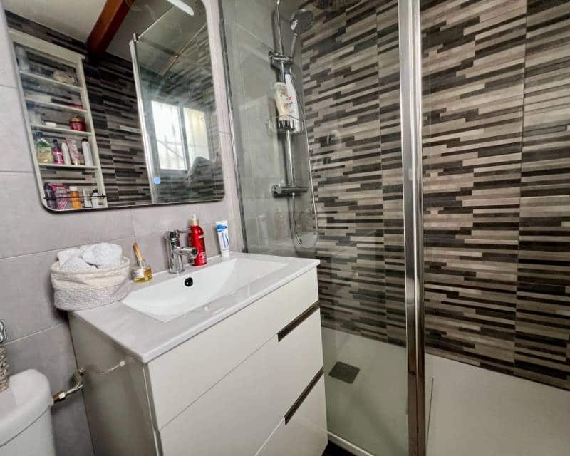3 bedroom Villa for sale in Benferri with pool - € 235,000 (Ref: 10175782)