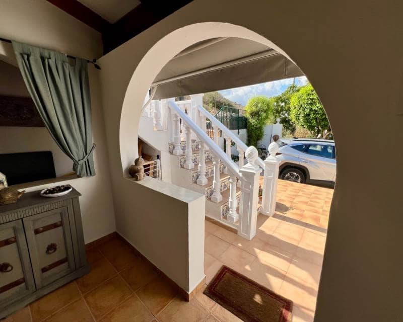 3 bedroom Villa for sale in Benferri with pool - € 235,000 (Ref: 10175782)
