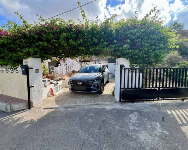 3 bedroom Villa for sale in Benferri with pool - € 235,000 (Ref: 10175782)