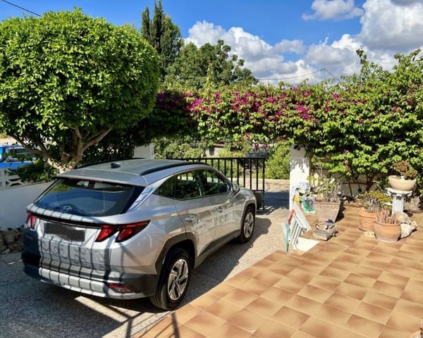 3 bedroom Villa for sale in Benferri with pool - € 235,000 (Ref: 10175782)