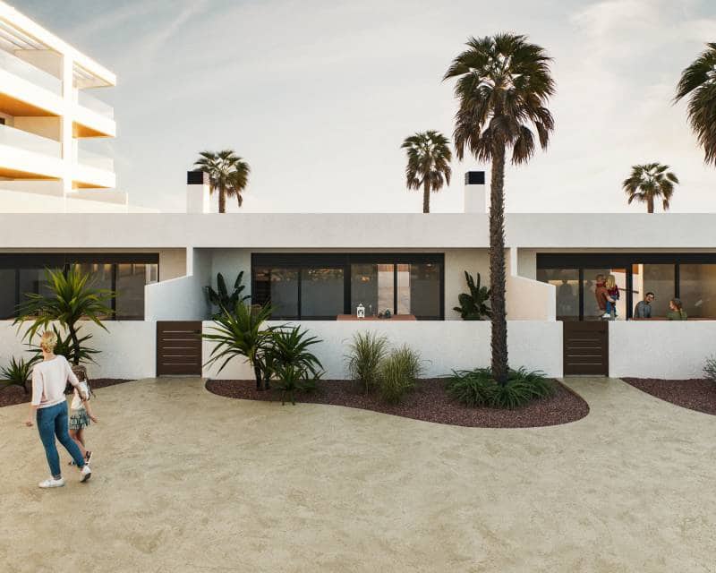 3 makuuhuone Omakotitalo myytävänä paikassa Torrevieja mukana uima-altaan - 589 900 € (Ref: 10177317)