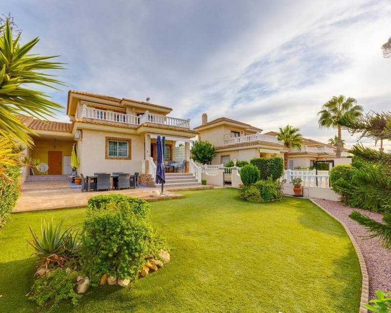Chalet de 3 habitaciones en Los Dolses en venta con piscina garaje - 365.000 € (Ref: 10177538)
