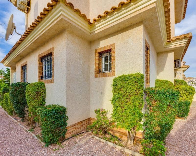 Chalet de 3 habitaciones en Los Dolses en venta con piscina garaje - 365.000 € (Ref: 10177538)