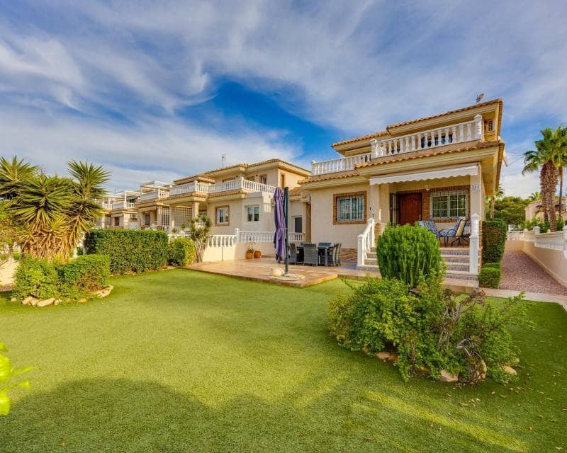 Chalet de 3 habitaciones en Los Dolses en venta con piscina garaje - 365.000 € (Ref: 10177538)