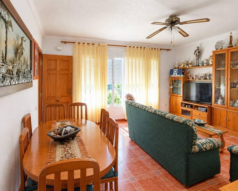3 slaapkamer Villa te koop in San Miguel de Salinas met zwembad - € 369.000 (Ref: 10177539)
