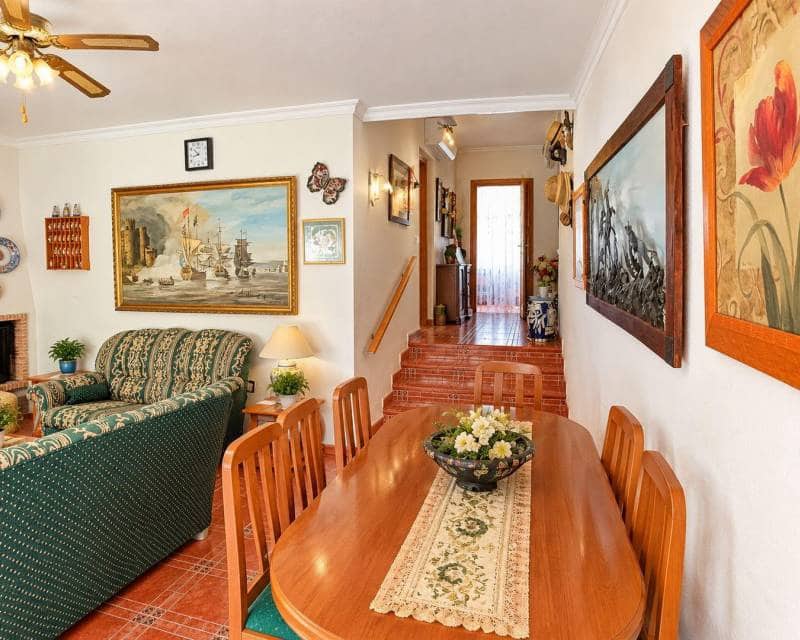 3 slaapkamer Villa te koop in San Miguel de Salinas met zwembad - € 369.000 (Ref: 10177539)