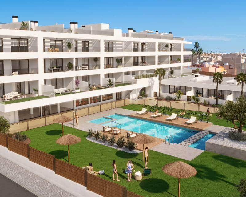 3 sovrum Lägenhet till salu i Torrevieja med pool - 399 900 € (Ref: 10177541)