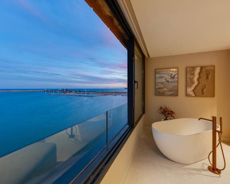 2 soveværelse Lejlighed til salg i Torrevieja med swimmingpool - € 550.000 (Ref: 10177544)