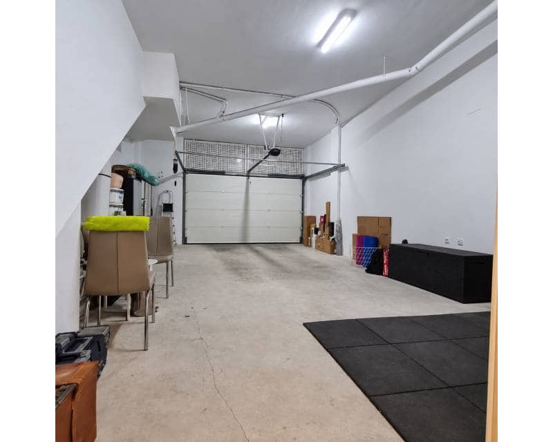 3 soveværelse Byhus til salg i Villamartin med swimmingpool garage - € 395.000 (Ref: 10179224)
