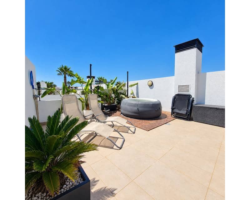 3 soveværelse Byhus til salg i Villamartin med swimmingpool garage - € 395.000 (Ref: 10179224)
