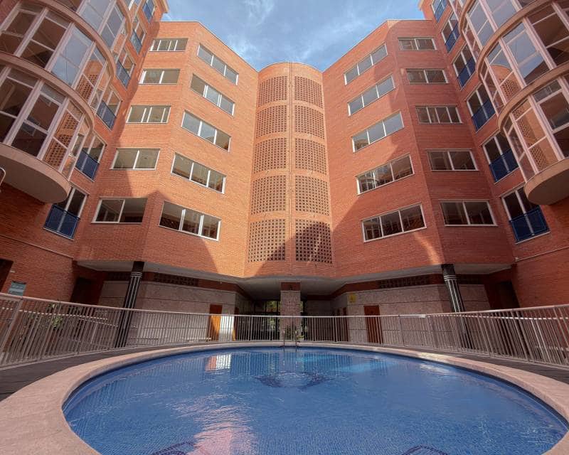 3 soveværelse Lejlighed til salg i Torrevieja med swimmingpool - € 229.900 (Ref: 10179667)
