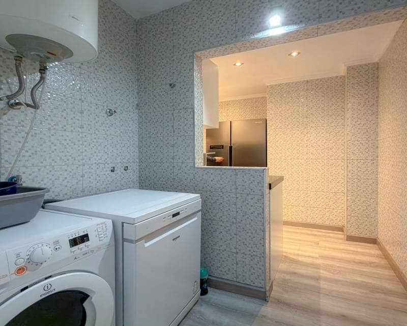 3 soveværelse Lejlighed til salg i Torrevieja med swimmingpool - € 229.900 (Ref: 10179667)
